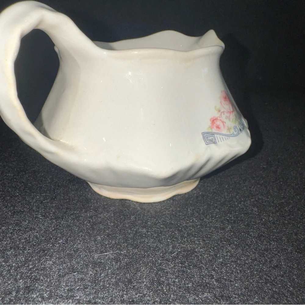 Rare 1941 Homer Laughlin Creamer Pitcher 3 Pink Peonies w/ Blue Geometric Scroll